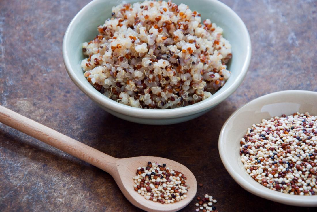 Quinoa pote fi consumata in ziua 1 a dietei Rina, acestea fiind bogate in proteine vegetale.